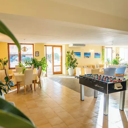 فندق Hotel Costa Paradiso كوستا باراديسو