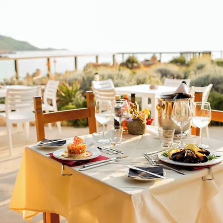 Hotel Costa Paradiso Hotel 4*