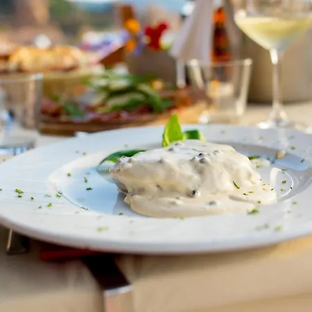 Hotel Costa Paradiso كوستا باراديسو
