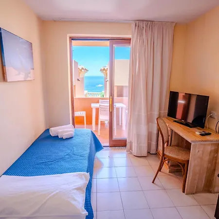 Hotel Costa Paradiso Hotel 4*