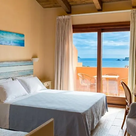Hotel Costa Paradiso 4* קוסטה פרדיסו